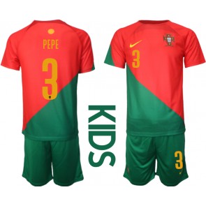 Portugalia Pepe #3 Koszulka Podstawowych Dziecięca MŚ 2022 Krótki Rękaw (+ Krótkie spodenki)